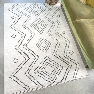Alfombra bereber marroquí suave y acogedora, alfombra grande para sala de estar, alfombra larga para pasillo, alfombras geométricas aztecas negras y Beige imagen 3