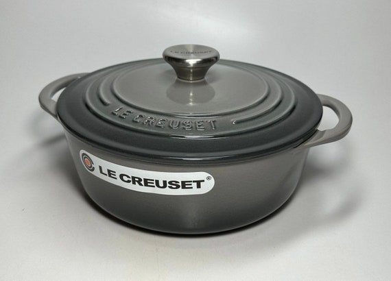 Le Creuset Cast Iron Cookware Set - 9 Piece Oyster