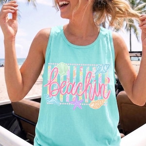 Comfort Colors® Beachin' Tank, Trendy Beach Summer Tank Tops for Women, Summer Beach Vacation Top, Womens Beach Shirts, Trendy Stripes Tee