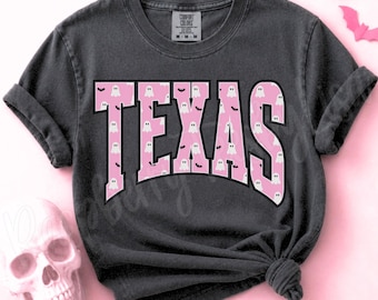 Comfort Colors® Texas Halloween Shirt, Spooky Texas Fall Tee, Cute Pink Halloween Bats Ghost Texas T-shirt, TX Trick or Treat Apparel