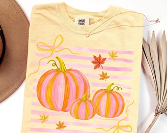 Comfort Colors® Fall Pumpkin Shirt, Preppy Pink Coquette Bow Pumpkin Shirt for Women, Womens Pumpkin Tee, Cute Fall Shirts, Pink Pumpkin