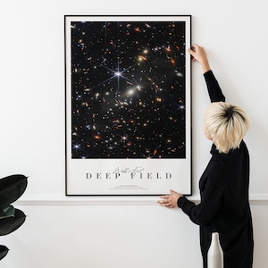 Elegante póster moderno de campo profundo / James Webb Space Telescope NASA Photography Print / Decoración espacial contemporánea para sala de estar y oficina