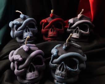 Skull Candle with Snake: Spooky Halloween Decor