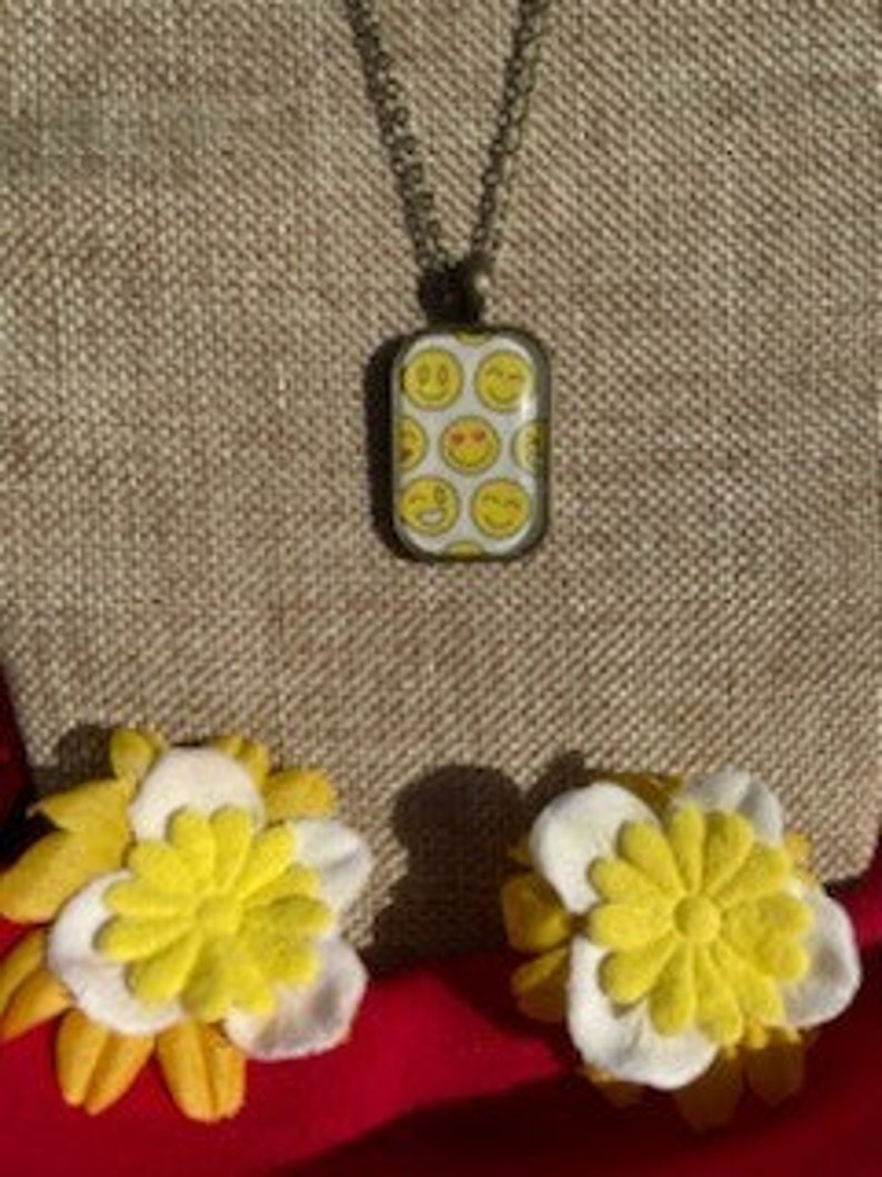 Emoji, Image Necklace,photo Image Jewelry,emoji Jewelry, Smile Pendant