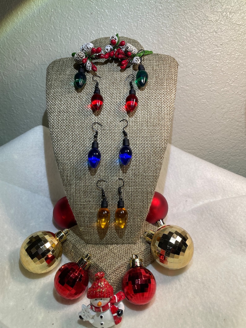 Red Christmas Light Bulb Earrings Dangle Earrings Christmas Etsy