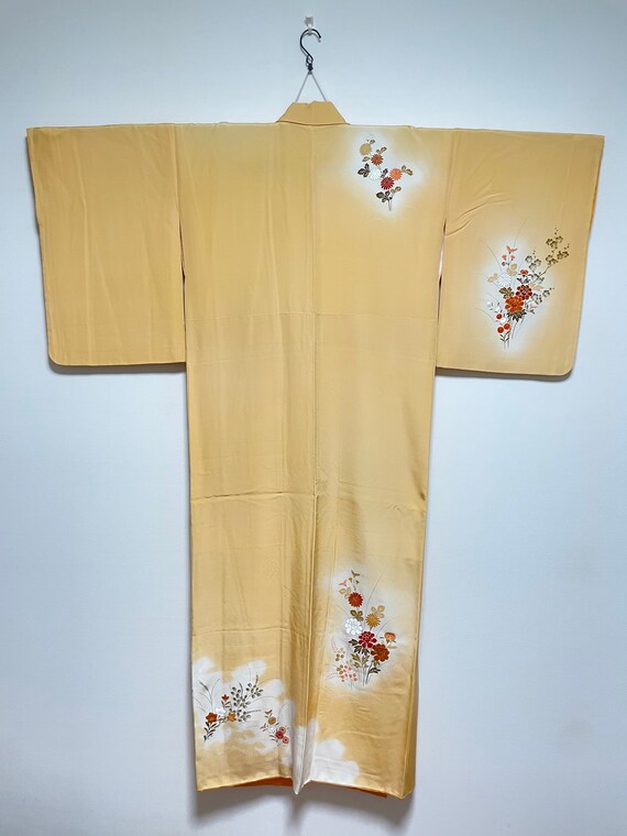 Vintage Kimono from Japan - Houmongi / Beige - image 2