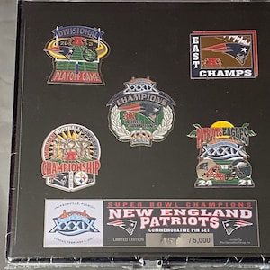 NEW ENGLAND PATRIOTS ! Super Bowl 39 Commemorative Championship pin set . # 457 out of 5000 sets .