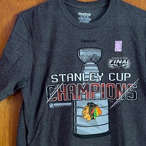 CHICAGO BLACKHAWKS ! Stanley Cup CHAMPIONS  . Remember the Roar !!
