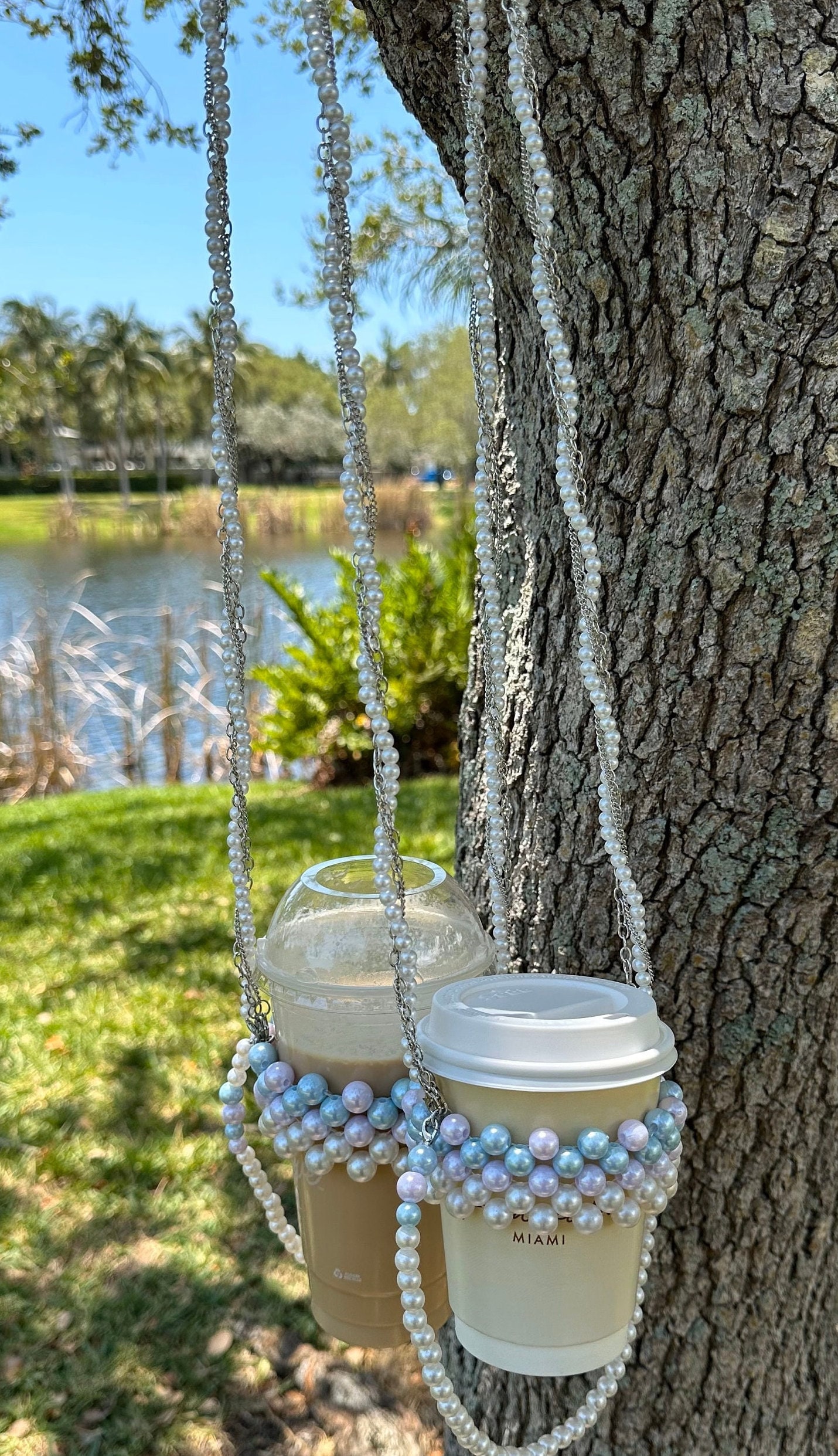 Pearl Beaded Tea Cup holder with short strap, bogg bag cup holder gift for coffee tea lover, mermaid core pink and blue pearl cupholder