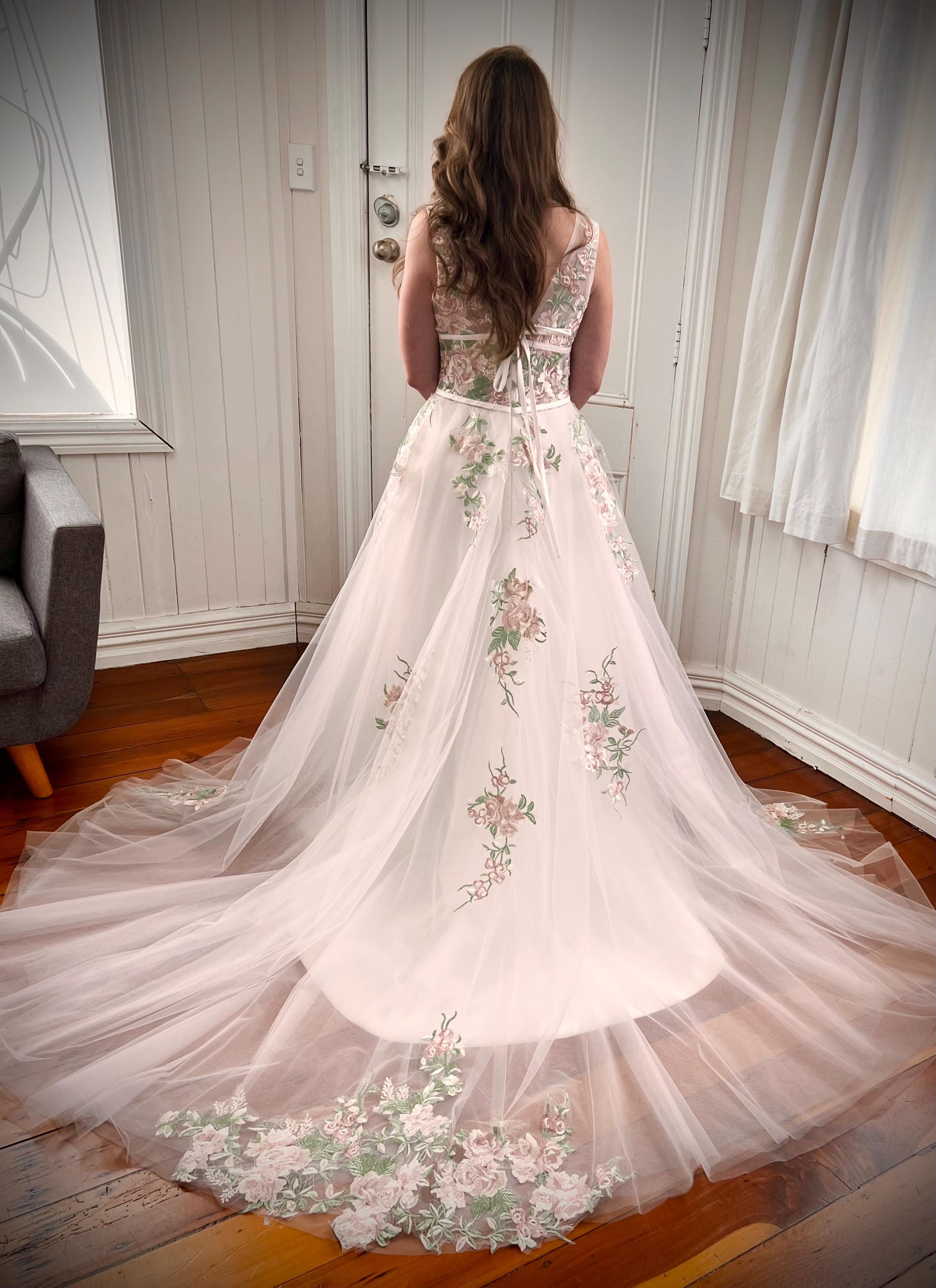 【アメリヴィンテージ】EMBROIDERY TULLE LACE DRESS アメリヴィンテージ】EMBROIDERY TULLE LACE DRESS Amazon.com