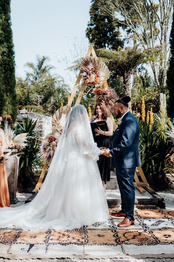 Buy Cathedral Wedding Veil Lace Custom-made Wedding Veil 