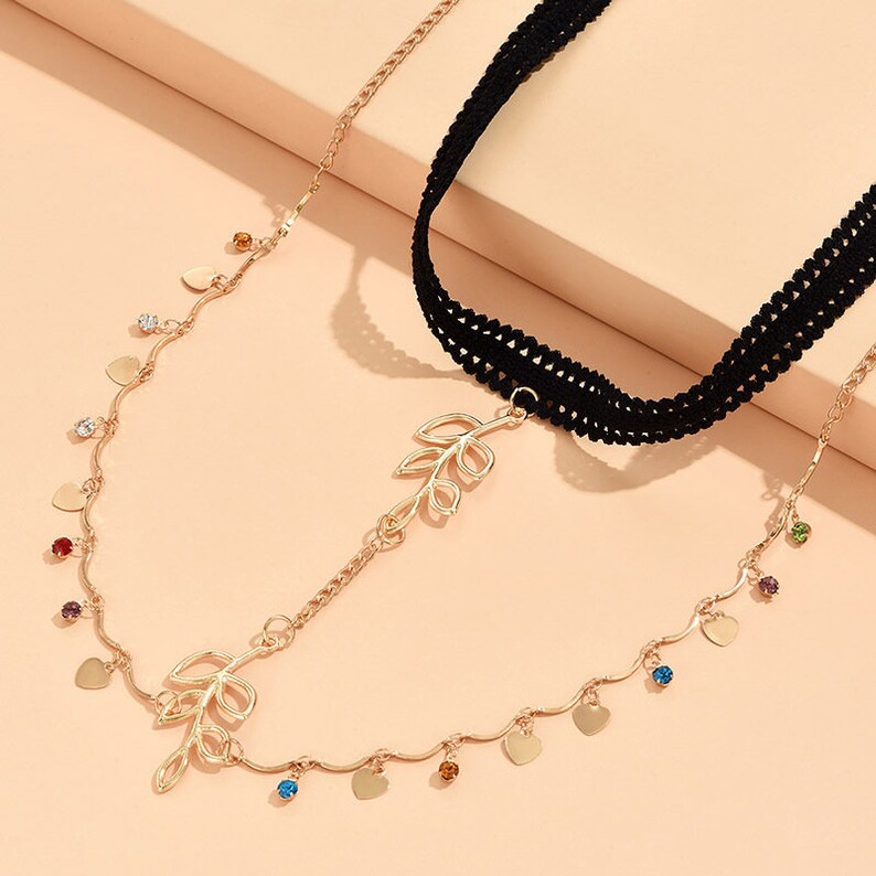 Charm Leaf Thigh Pearl  Leaf Thigh Pendant  Leaf Bead Thigh image 2