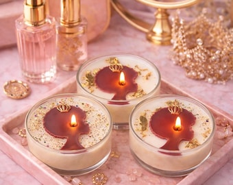 Candela Afro Queen, set di lusso per la cura di sé / Candele Black Girl Magic / Regalo per l'empowerment femminile / Ciondolo a corona / Candela di soia unica fatta a mano