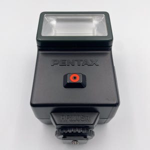 Flash Pentax AF 240Z pour photo argentique