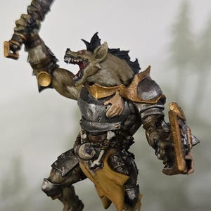 Gnoll cleaver and shield on 25mm base painted miniature dungeons & dragons pathfinder fantasy tabletop RPG gaming 3D printed resin model