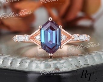 Long Hexagon Alexandrite Engagement Ring, 14K Solid Gold Wedding Gifts, Moissanite Art Deco Bridal Jewelry, Handmade Gold Ring For Women
