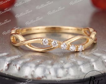 Unique Twist Solid Gold Handmade Jewellry, Round Lab Grown Diamond Wedding Band, Anniversary Gift For Her, Promise Ring, Delicate Gold Band