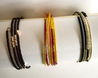 Zierliches Spiral-Armband in verschiedenen Farbstellungen, Memory Wire