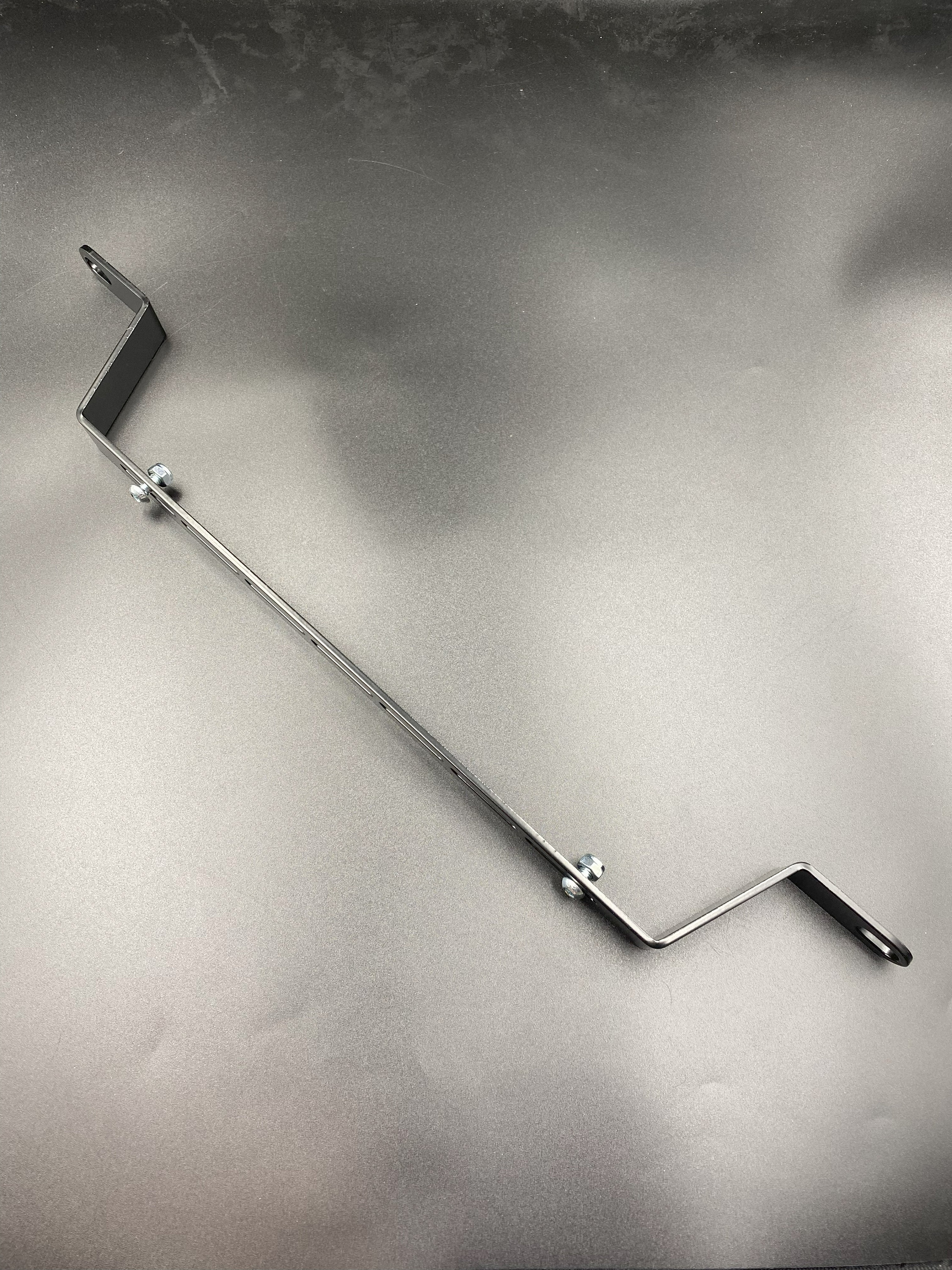 NOS SIGNÉ AK Anne Klein Doré Finition Mat Forme Carrée avec Clip