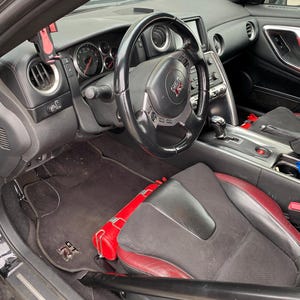 Support d'extincteur adapté à la Nissan GT-R R35 image 8