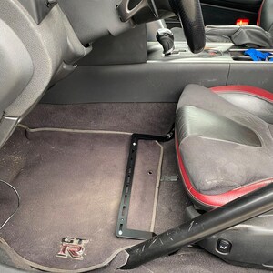 Support d'extincteur adapté à la Nissan GT-R R35 image 7