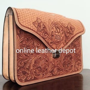 Borsa per laptop in stile occidentale e borsa a tracolla in pelle pieno fiore intagliata a mano