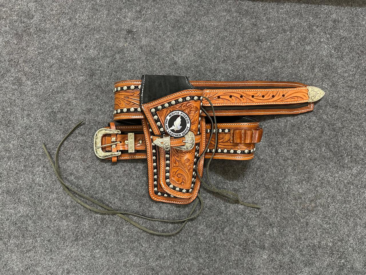 Western Cowboy Holster Ammo Loops Cartridge Belt Saas Rigs Gun Cover .22 .38 .357 .44 .45