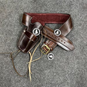 ウエスタンレザーカートリッジベルト 弾薬ループ リボルバーホルスターカバー コルトサスリグ カウボーイホルスター .22 .32 .357 .44 .38 .45
