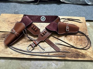 LetCart - Set 5 Modelli Fori In Pelle Traslucidi, Sagome Per Cinture Larghezza 25-40 Mm, Strumento Localizzatore Per Punzonatura Fai Da Te, Accessori Per Pelletteria