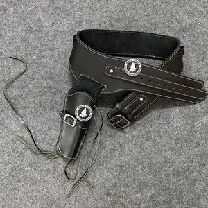 ウエスタンレザーカートリッジベルト 弾薬ループ リボルバーホルスターカバー コルトサスリグ カウボーイホルスター .22 .32 .357 .44 .38 .45