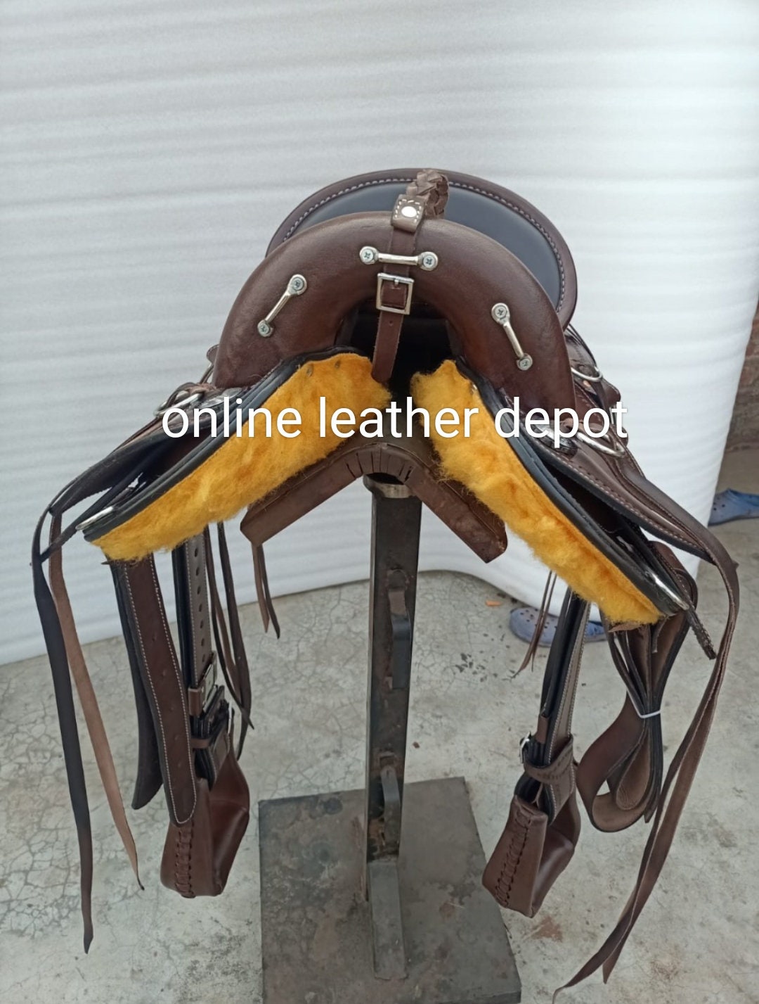 Selle Western Endurance En Cuir RIDEX – Taille 10 à 18.5 Pouces, Fait Main En Inde