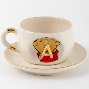 Caneca personalizada com monograma detalhado em ouro 24K, xícara de chá turco expresso com leite, caneca de chá vermelha, caneca de chá personalizada de cerâmica do Ursinho Pooh com letra