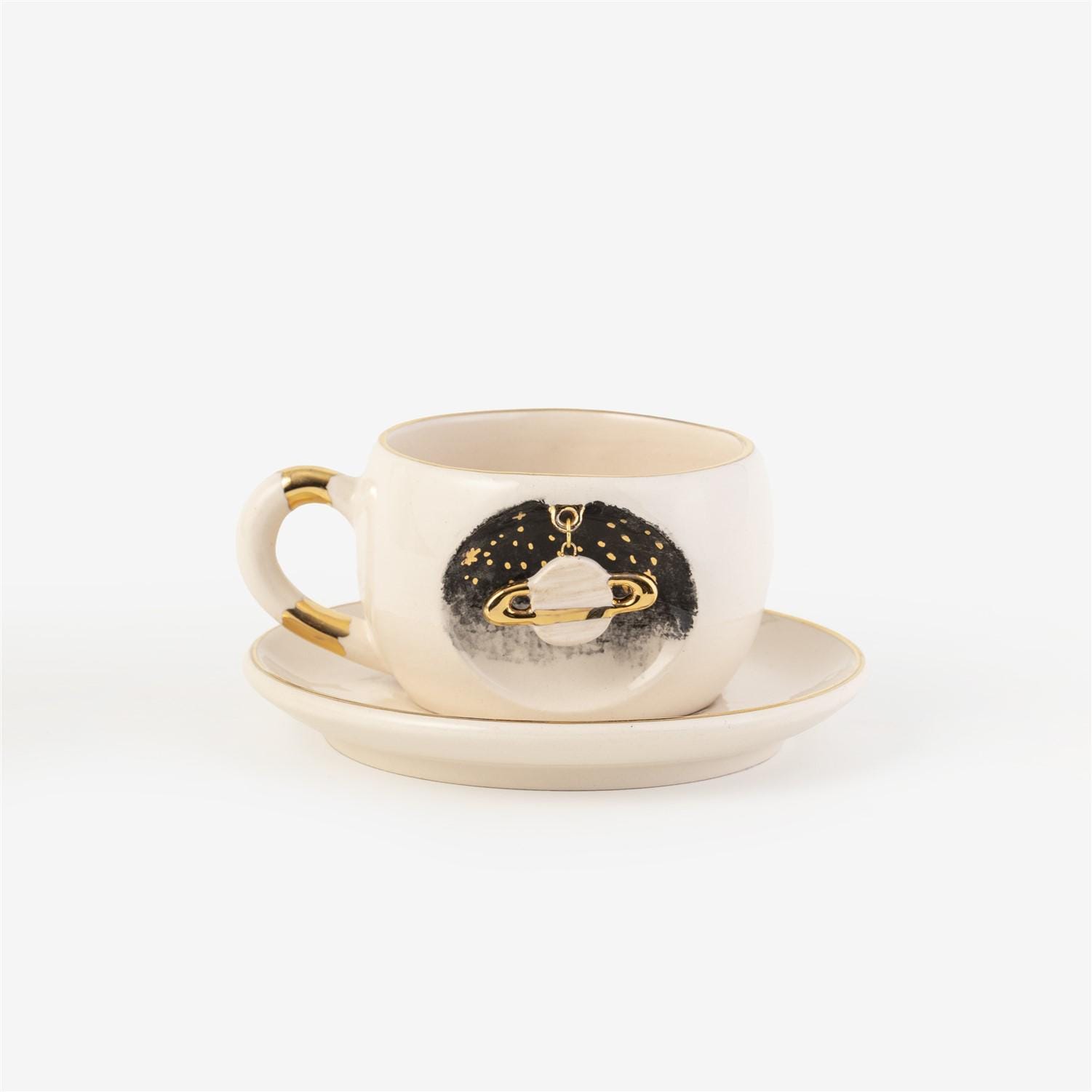Tazza In Ceramica 325 Ml Con Astronauta Su Saturno - Regalo Originale Cosmico Per Caffè E Tè