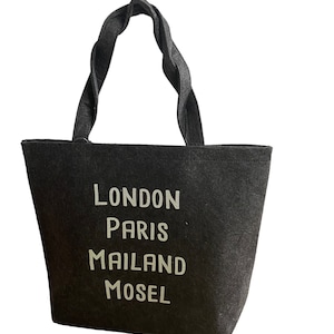 Felt bag with glitter print