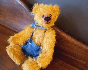Small collector's bear 20 cm (8 inches) in long-haired Steiff mohair, handmade, articulated bear made in the old fashioned way, decorative bear