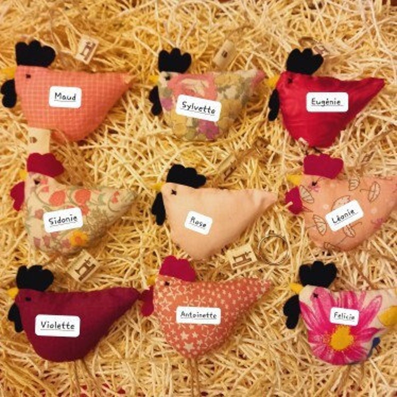 Fabric hen, hanging hen, original key ring, decorative animal, kitchen decor, child's room decor, miniature hen, funny animal, Rose
