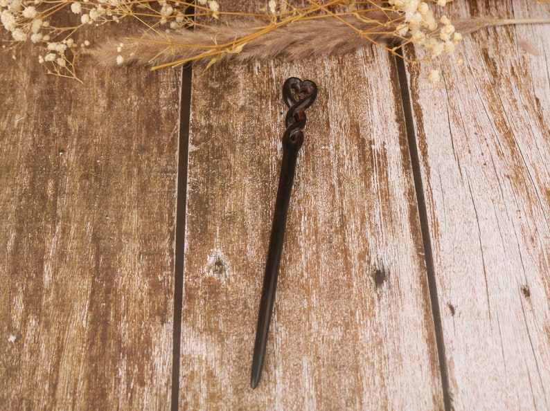 Handgemaakte OMKEERBARE enkele houten haarstok donkerzwart met verschillende ontwerpen/haarvork/zwarte sandelhout haarstokken/moederdagcadeau afbeelding 4