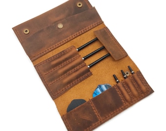 Personalisierte handgefertigte Leder-Dart-Hülle, individuelles Dart-Spieler-Geschenk, einzigartiges Leder-Dart-Geldbörse, Leder-Dart-Hülle, Geschenk für Dart-Spieler