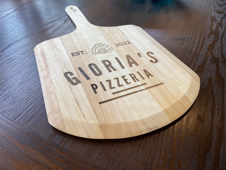 Personalized Pizza Board, Pizza Peel,Custom Name Pizza Peel, Chef Gift for the Kitchen,Father's Day, Mother's Day, Housewarming, Last minute