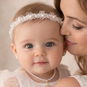 Zarte Perlen Baby Stirnband Taufe- weicher und eleganter Säugling Haarschmuck für Neugeborene & Babys