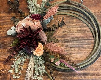 Western lariat,fall wreath,flower wreath,floral wreath,cowboy rope wreath,lasso wreath, Country decor, rustic decor, country wreath, wedding