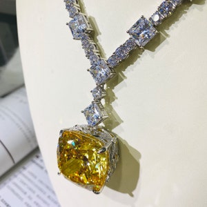Canary yellow diamond necklace Clearance