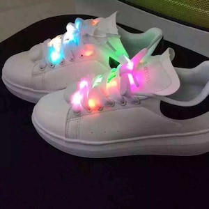 Cheap Luminous Sneakers Led Shoes Kids Sport Flashing Lights Glowing  Glitter Casual Baby Wing Flat Boots