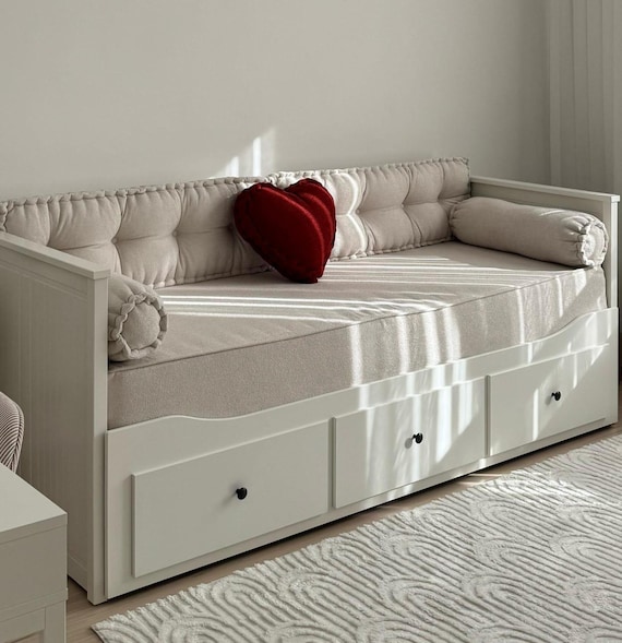 Custom Zippered Daybed Slipcover: Teddy Fabric, Fitted Bed Cover