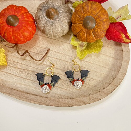 Black polymer clay bat earrings, bat Polymer Clay earrings , Halloween collection clay shops earrings
