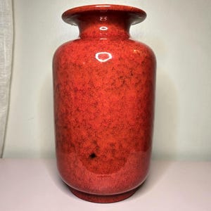 Vintage Italian Red Art Pottery Vase 11.5" – Signed Mid Century Modern Empoli Style Ceramic – Glossy Oxblood Glaze, Retro Italian Decor