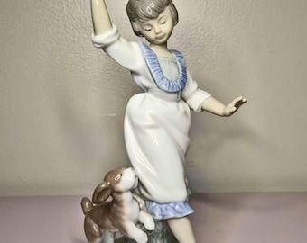 6016 WEDNESDAYS CHILD (girl) LLADRO - Etsy