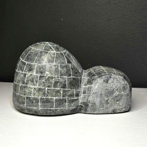Vintage 1970s Canada Eskimo Art Carved Soapstone Igloo Sculpture Inuit Collectible