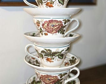 Set of 4 Antique Wedgwood China Surrey of Etruria Barlaston Eastern Flowers Demitasse Teacups & Saucers
