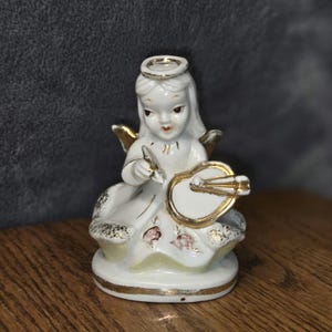 Vintage Napco Ceramic Figurine Girl Angel Holding Artist Painter
